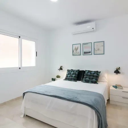 Blue & White Apartament 公寓 *