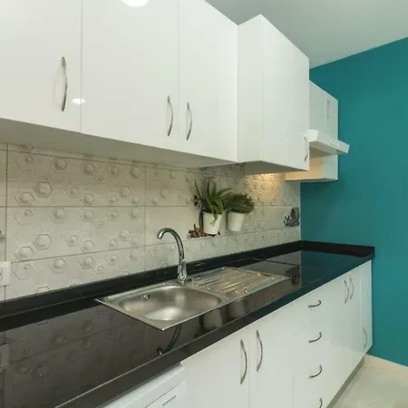 Blue & White Apartament Апартаменты Канделария